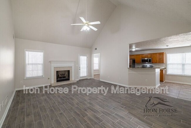 Photo - 3331 Glen Summit Ln