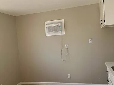 Photo - 317 S Broadway Unit B