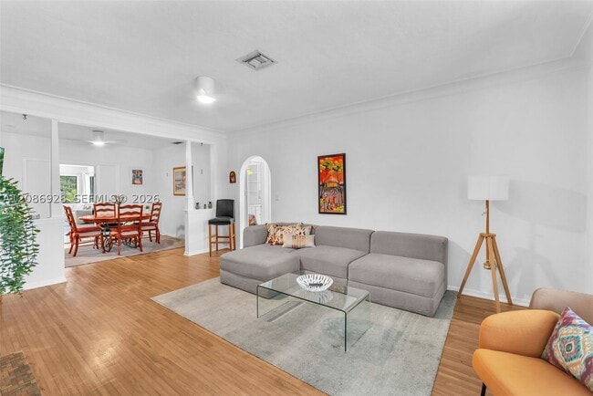 801 SW 24th Rd