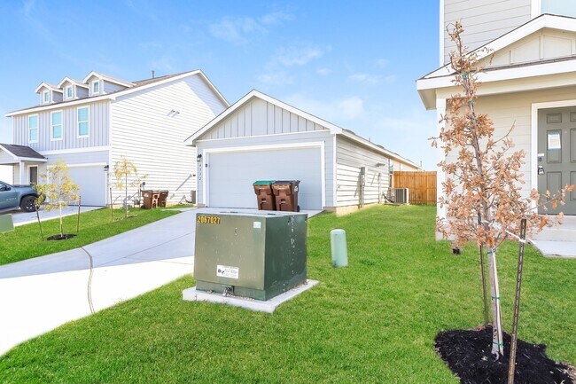 Photo - 4332 Levee Rdg