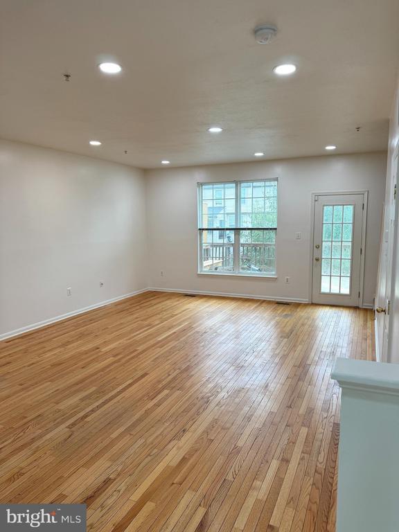 Photo - 1943 Harpers Ct