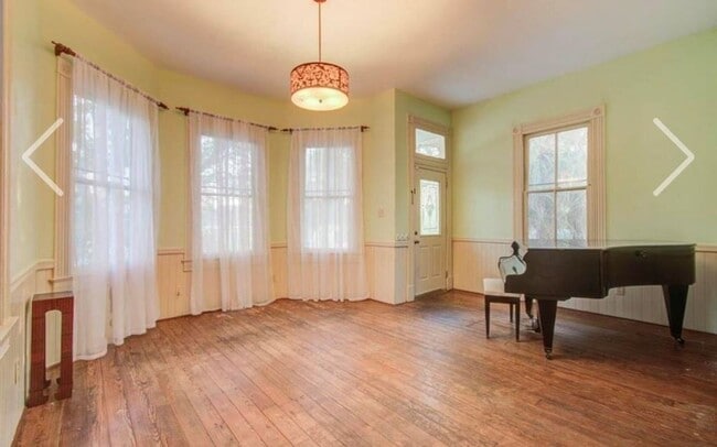 Photo - 2814 Avenue O 1/2