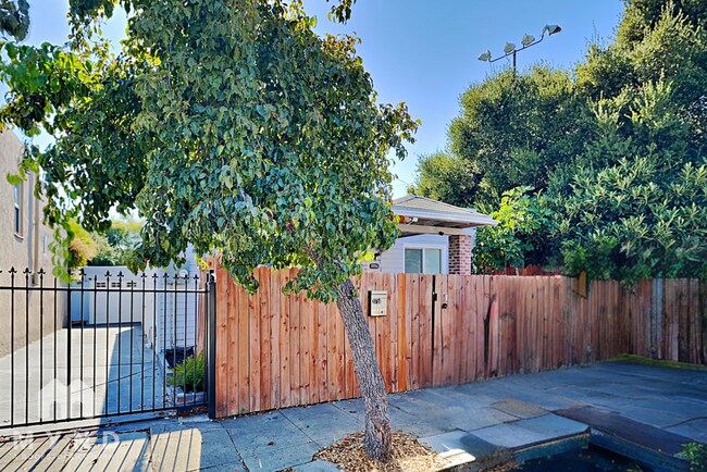 Photo - 3751 Marion Ave