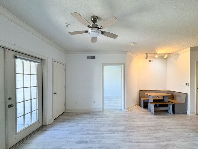 Photo - The Grande Downtown - REMODELED 1 Bedroom Available for rent NOW!
