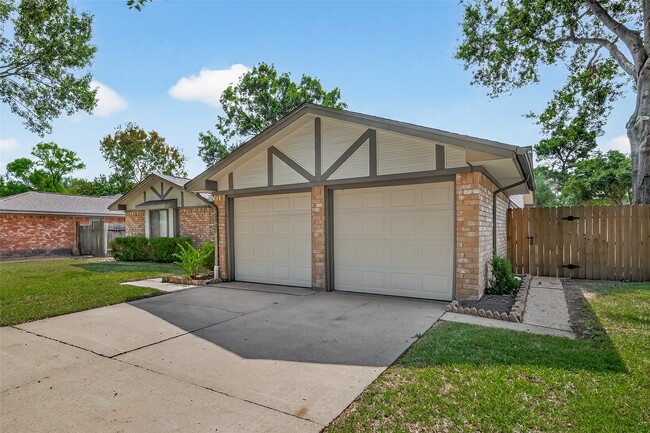 Photo - 22815 Merrymount Dr