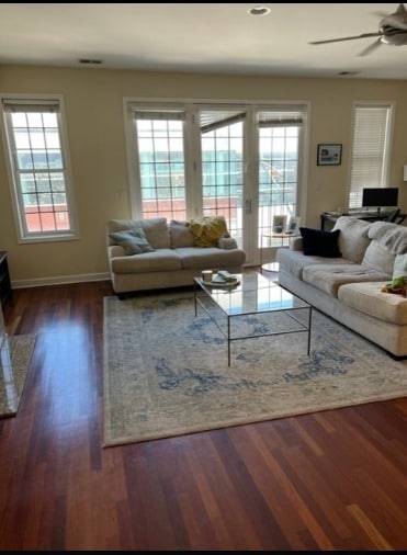 Photo - 2650 N Halsted St