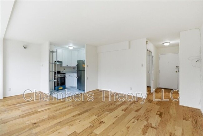 Photo - 1210 N Taft St Unit #709