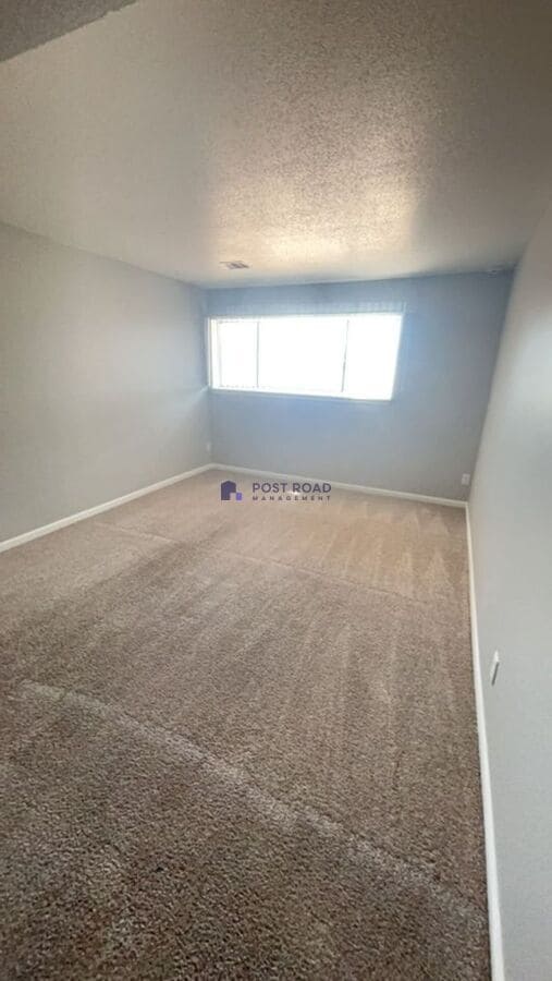 Photo - 515 W 27th St S Unidad 104