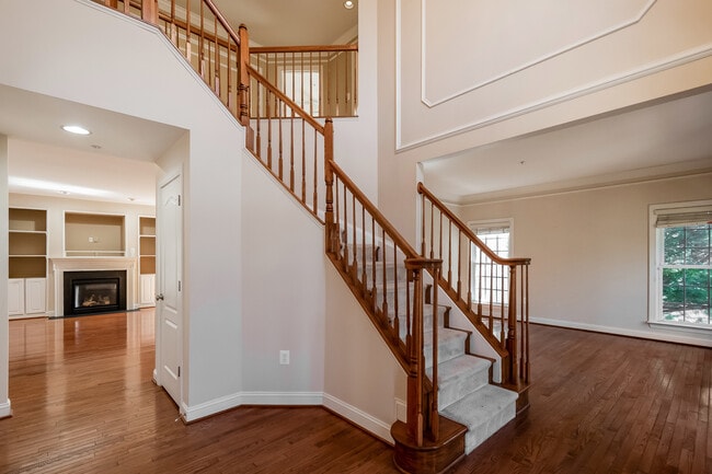 Photo - 15806 Copper Beech Dr