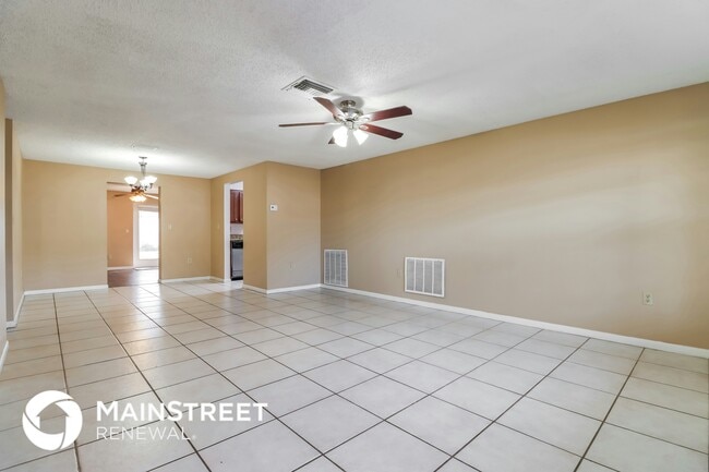 Photo - 2026 Tumbleweed Dr