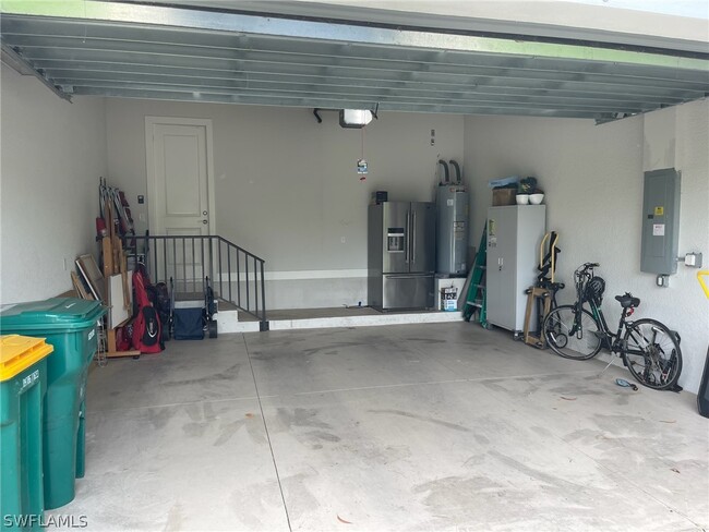 Photo - 3128 Woodside Ave