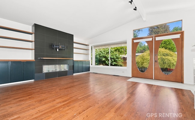 Photo - 17224 Beach Dr NE