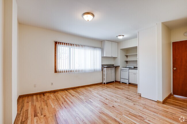 1917 Colfax Ave S - 1BR, 1BA - 550SF - Living Room and Kitchen