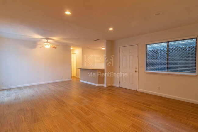 Photo - 7409 Village Green Dr