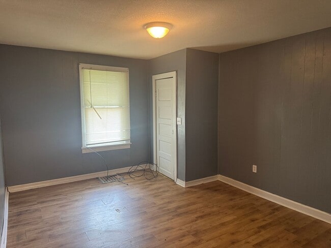 Photo - 1717 Center St Unit 1719 Center St. St. Joseph, MO 64503