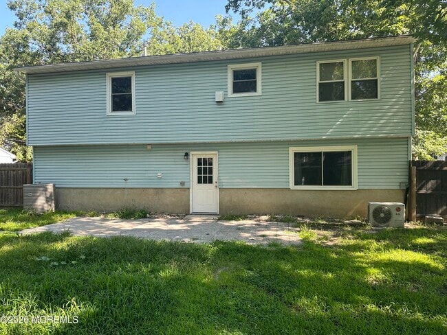 Photo - 535 Cactus St