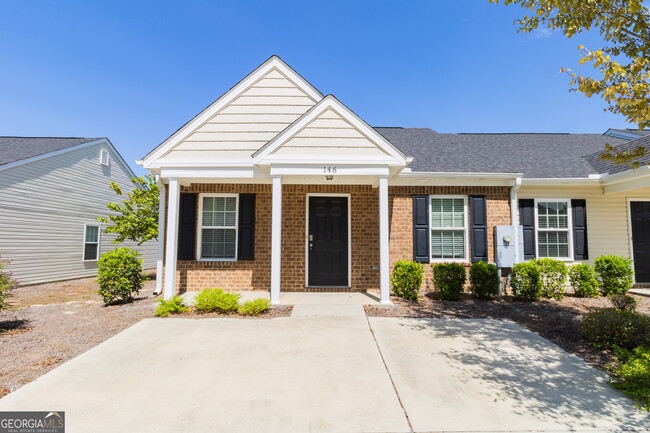 Photo - 146 Buckhaven Way Townhome