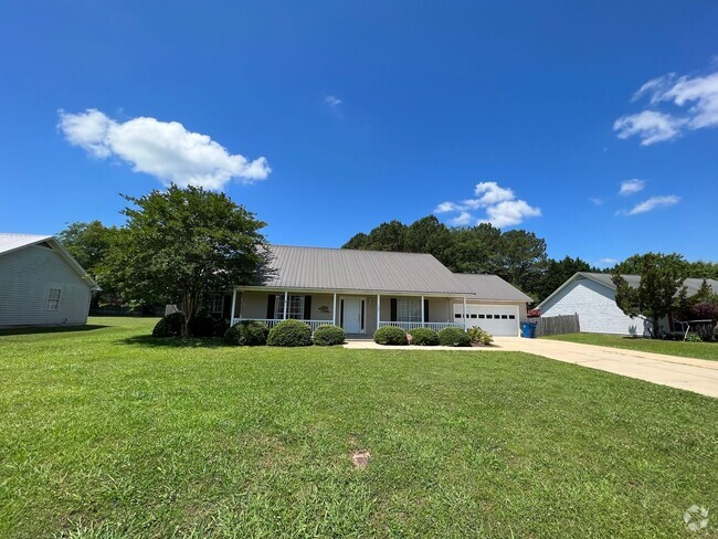 Building Photo - Great family home