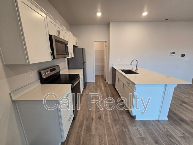 Photo - 10526 Duckhook Rd