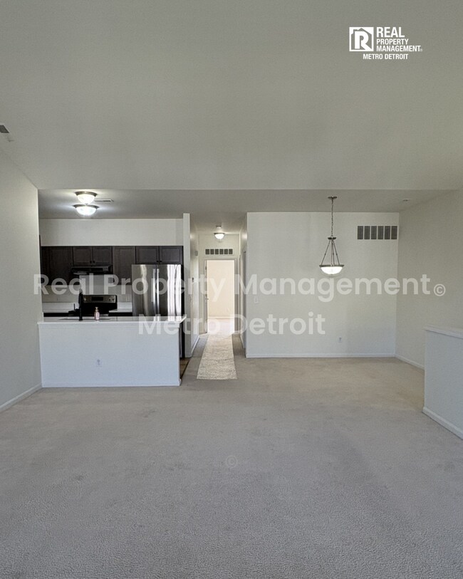 Photo - CONVENIENT CONDO RETREAT