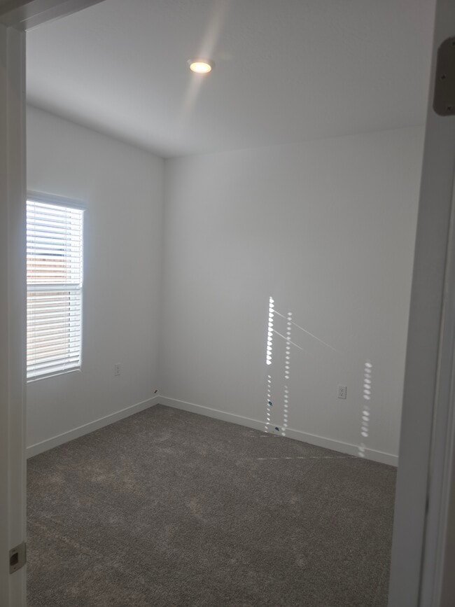 Photo - 2632 W Cambridge St