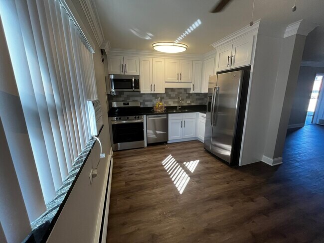 Photo - 4925 Fairview Ave