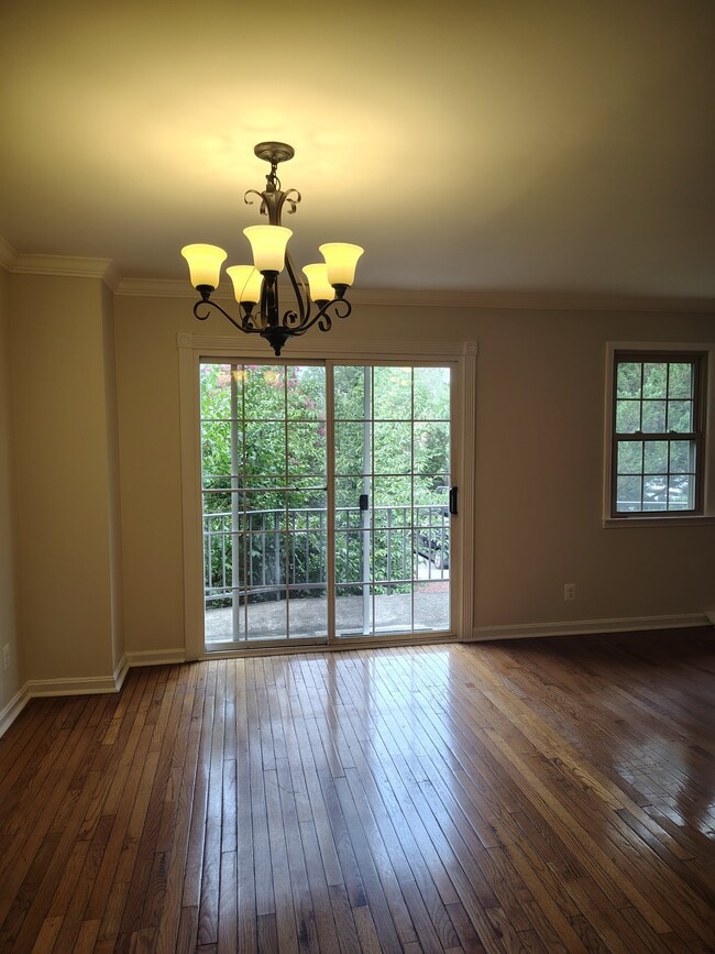 Photo - 5956 Westchester Park Dr