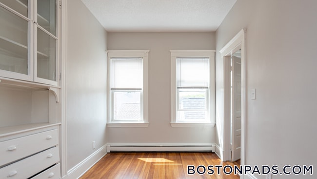 Photo - 120 Columbia St Unidad #3