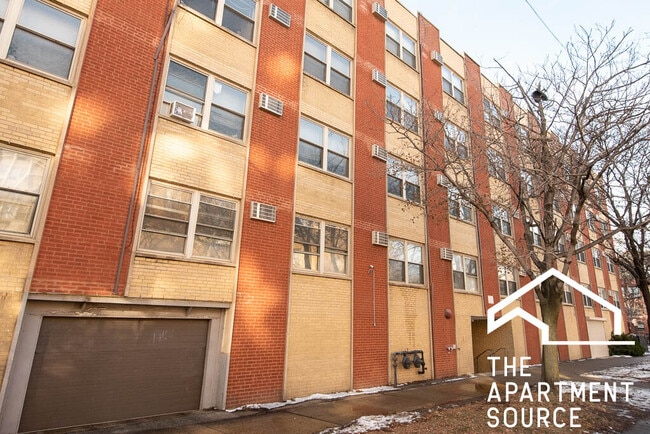 Building Photo - 6830 N Sheridan Rd Unit 267 Rental