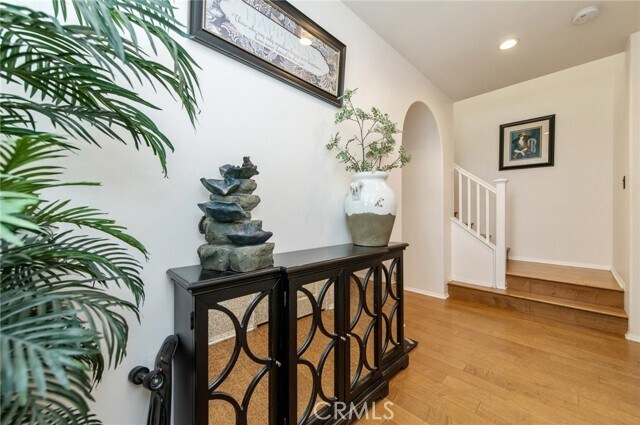 Photo - 579 Boxwood Ln