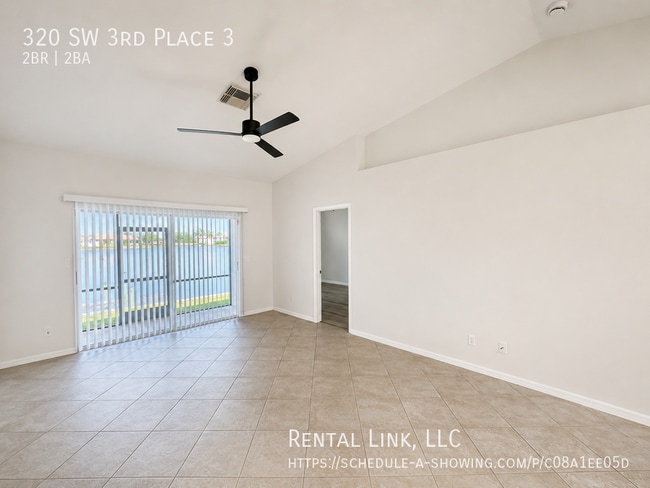 Photo - 320 SW 3rd Pl