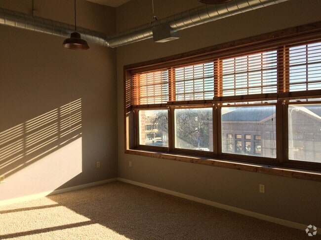 Building Photo - 132 S Dakota Ave Unit 308 Rental