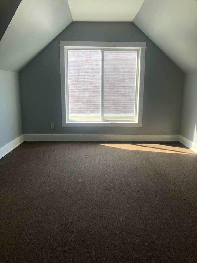 Photo - 6344 25th Ave Unidad upper
