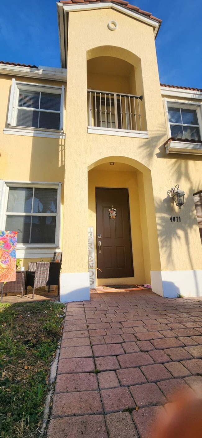 Photo - 4071 SW 149th Pl