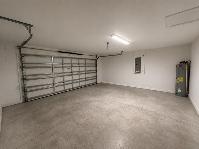 Photo - 12053 Centralia Rd