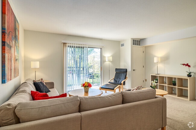 2BD, 1BA - 915SF - Heatherwick House
