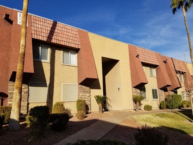Beautiful 2 bedroom condo for Rent - Beautiful 2 bedroom condo for Rent