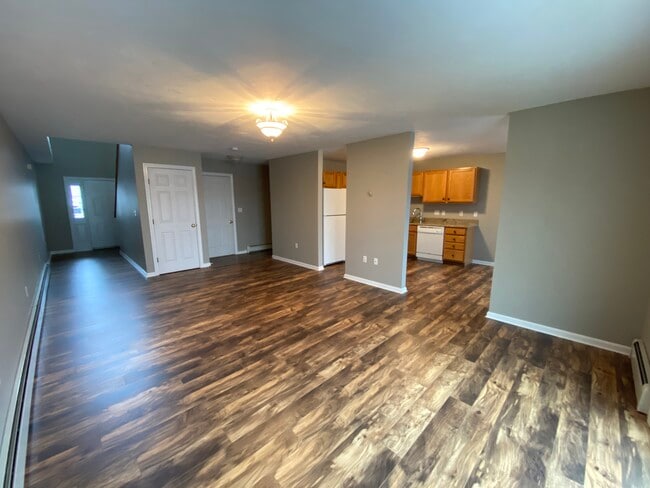 Photo - 176 Middle St Unit 176 Middle Street Leominster Ma