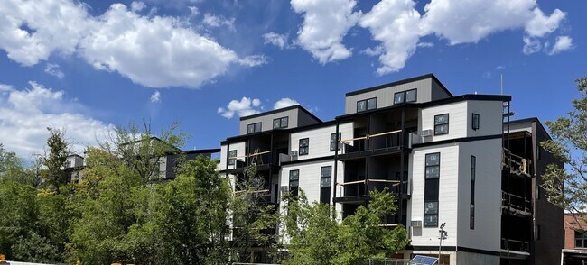 Building Photo - 2301 Pearl St Unit Whittier Place