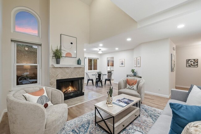 Photo - 1545 Camden Village Cir