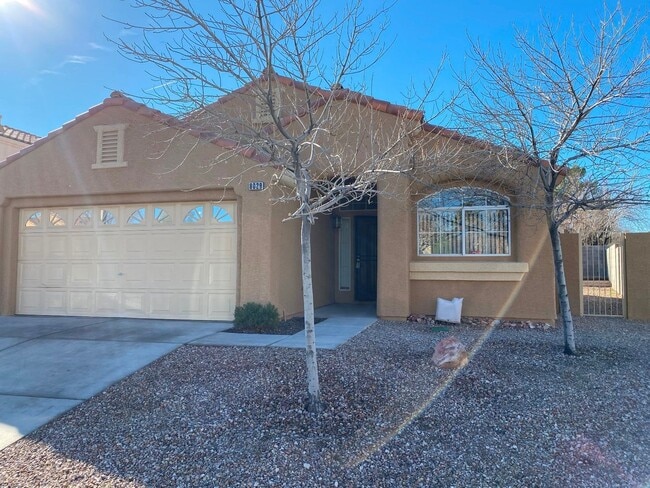 Photo - Summerlin - Single Story on Corner Lot