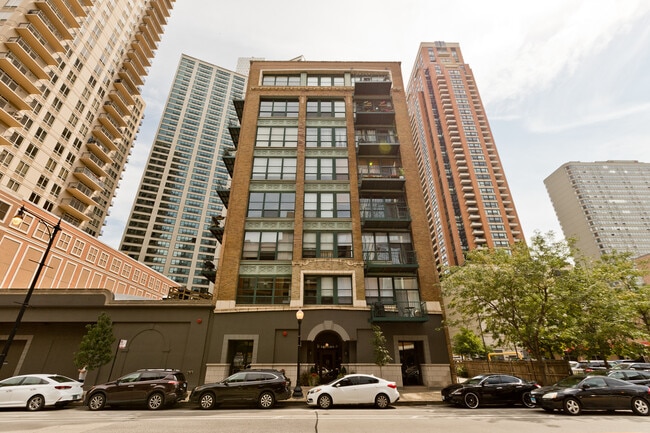 Building Photo - 1133 S Wabash Ave Rental