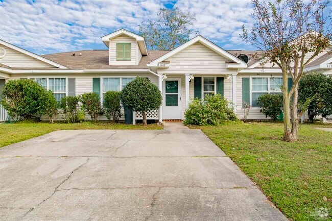 Building Photo - 8140 Heirloom Dr Rental