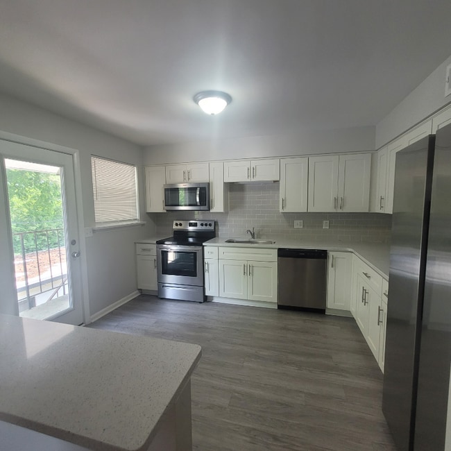 110 Marcy St Unit 110/ U3