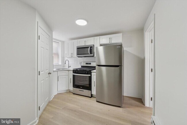 Photo - 1626 N 17th St Unit 5