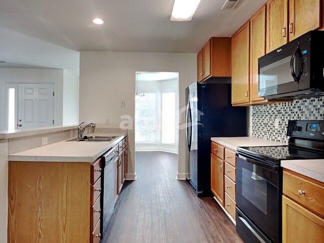 Photo - 170 Moon Dance Ln