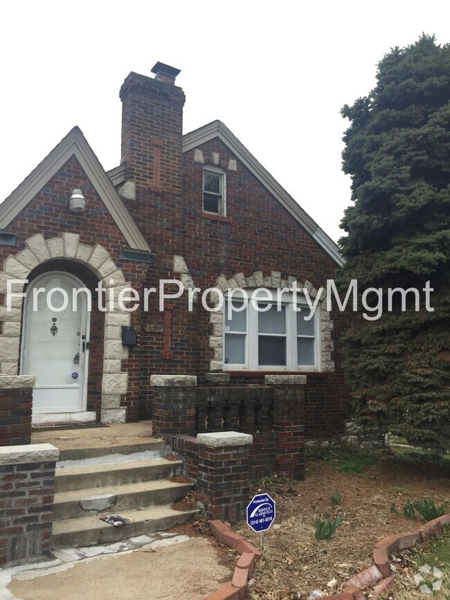 Building Photo - Coming soon! Recently Renovated 2 Bedroom ... Rental