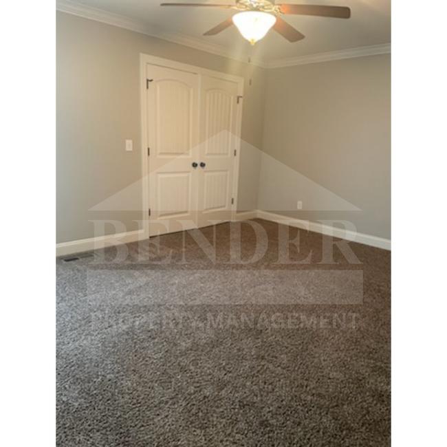 Photo - BEAUTIFUL TOWNHOME