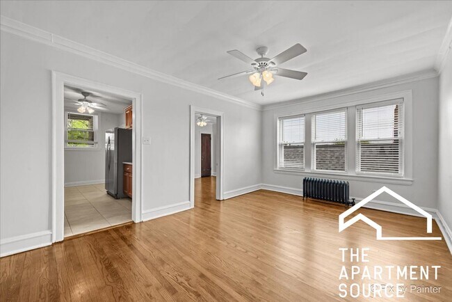 Photo - 2252 W Winnemac Ave Unit 1E