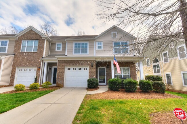 Big & Nice 3Br/2.5Bth Townhome in Steele C... - Big & Nice 3Br/2.5Bth Townhome in Steele C...